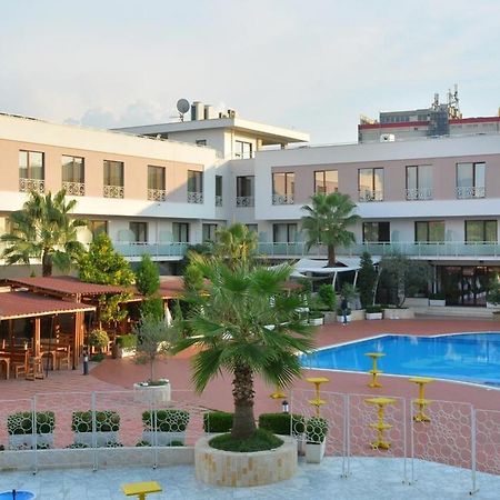 Te Stela Resort & Spa Tirana Kültér fotó